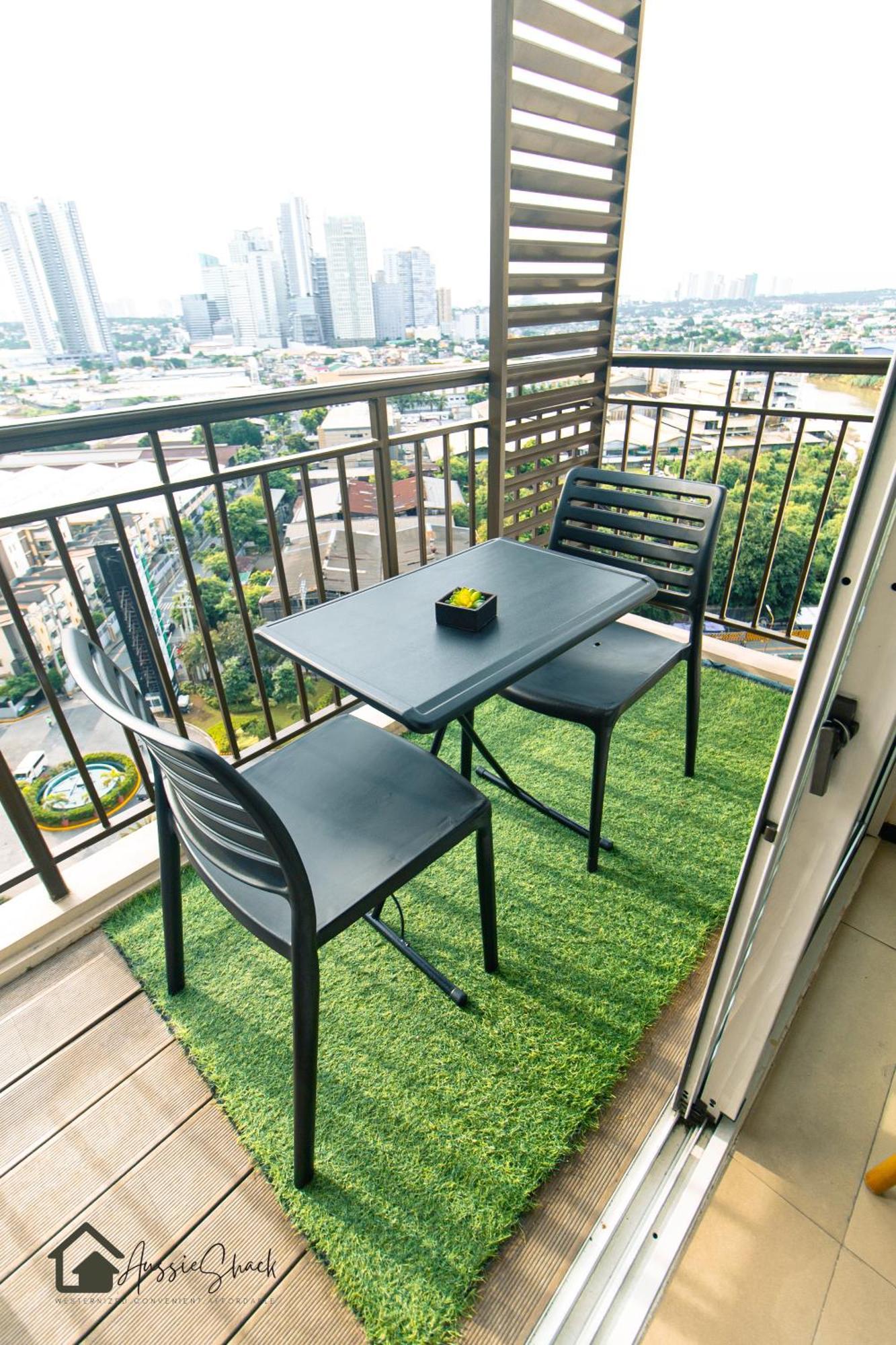 Aussie Shack - 2Br Modern Condo With Skyline View Μανίλα Εξωτερικό φωτογραφία